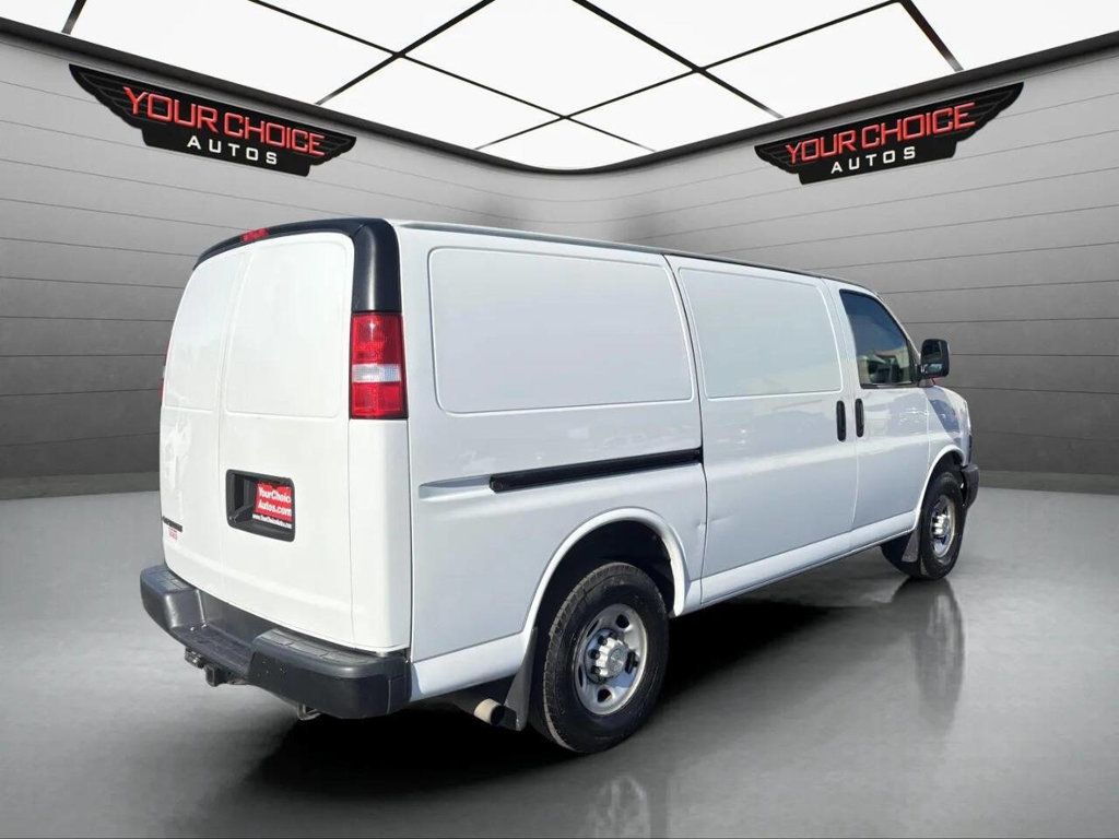 2021 Chevrolet Express Cargo Van RWD 2500 135" - 22941945 - 3