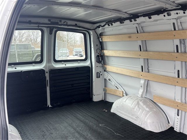 2021 Chevrolet Express Cargo Van RWD 2500 135" - 22986232 - 13