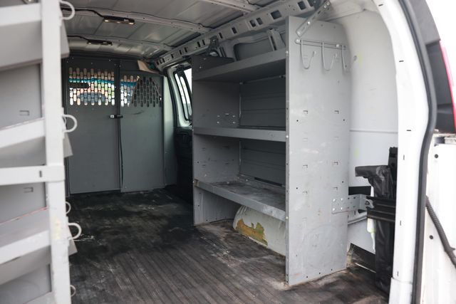 2021 Chevrolet Express Cargo Van RWD 2500 135" - 23009749 - 22