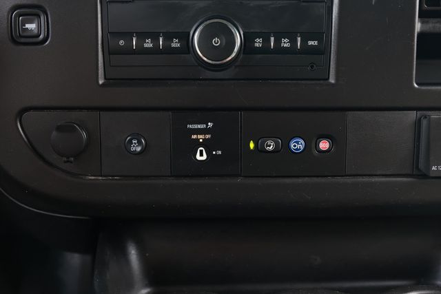 2021 Chevrolet Express Cargo Van RWD 2500 135" - 23009749 - 33