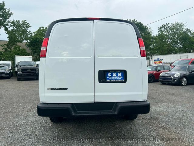 2021 Chevrolet Express Cargo Van RWD 2500 135" - 23031199 - 10