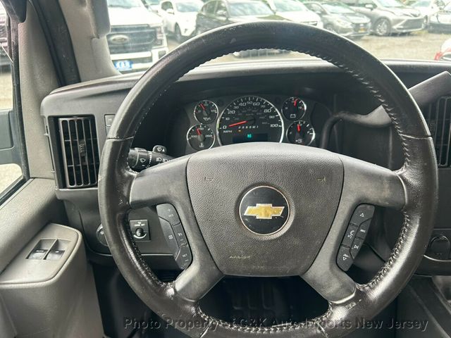 2021 Chevrolet Express Cargo Van RWD 2500 135" - 23031199 - 22