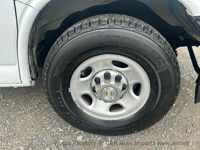2021 Chevrolet Express Cargo Van RWD 2500 135" - 23031199 - 29