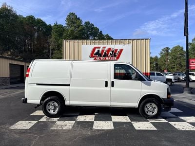 2021 Chevrolet Express Cargo Van - 1GCWGAFP5M1308555