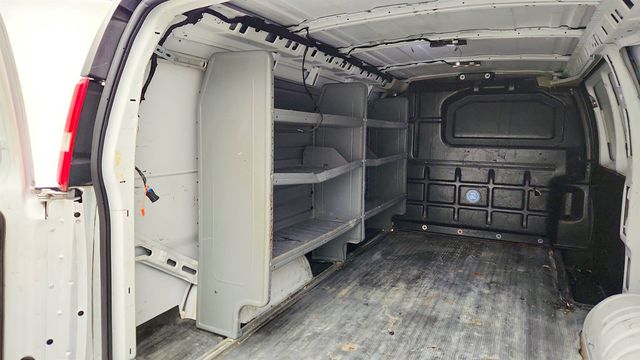 2021 Chevrolet Express Cargo Van RWD 2500 135'' w/ Driver Convenience Pkg, Shelving & Partition - 23019065 - 19