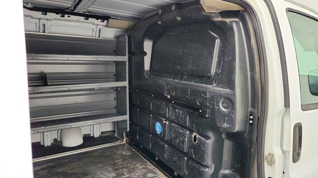 2021 Chevrolet Express Cargo Van RWD 2500 135'' w/ Driver Convenience Pkg, Shelving & Partition - 23019065 - 24
