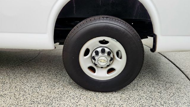 2021 Chevrolet Express Cargo Van RWD 2500 135'' w/ Driver Convenience Pkg, Shelving & Partition - 23019065 - 8