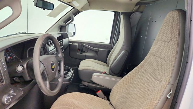 2021 Chevrolet Express Cargo Van RWD 2500 135'' w/ Rear Park Assist & SO MANY SHELVES - 23003338 - 15