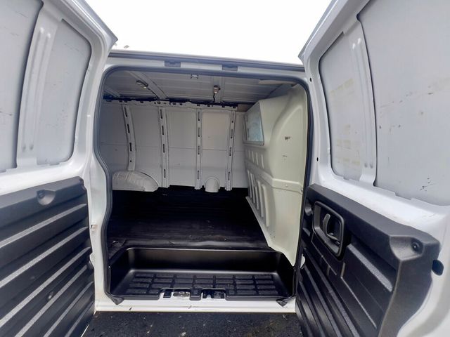 2021 Chevrolet Express Cargo Van RWD 2500 155" - 22670562 - 27