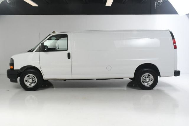 2021 Chevrolet Express Cargo Van RWD 2500 155" - 22771409 - 3