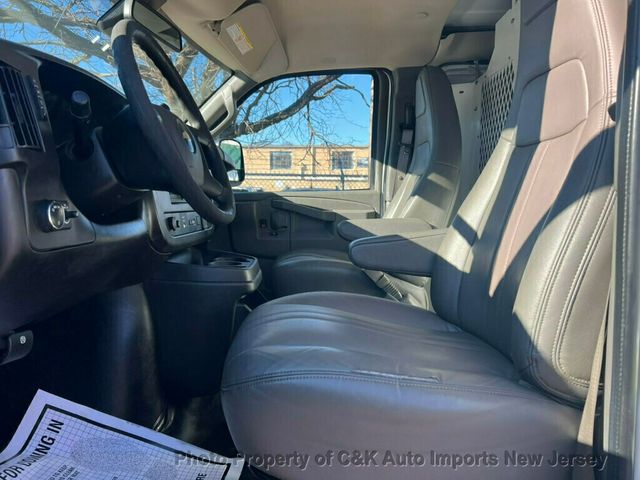 2021 Chevrolet Express Cargo Van RWD 2500 155" - 22951895 - 16