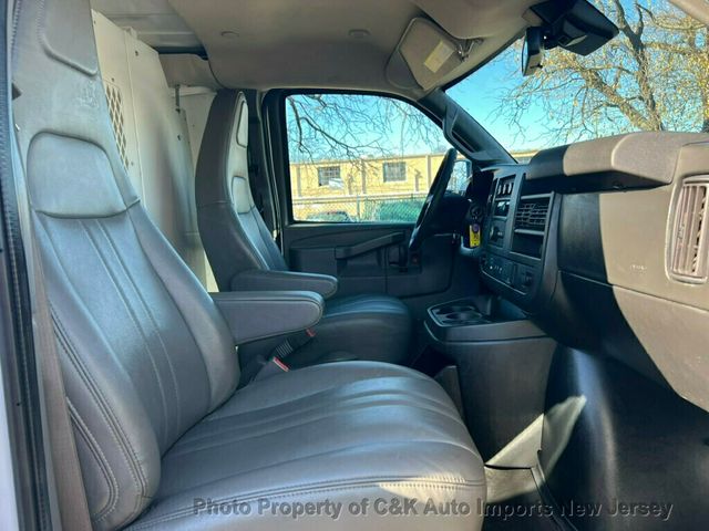 2021 Chevrolet Express Cargo Van RWD 2500 155" - 22951895 - 24