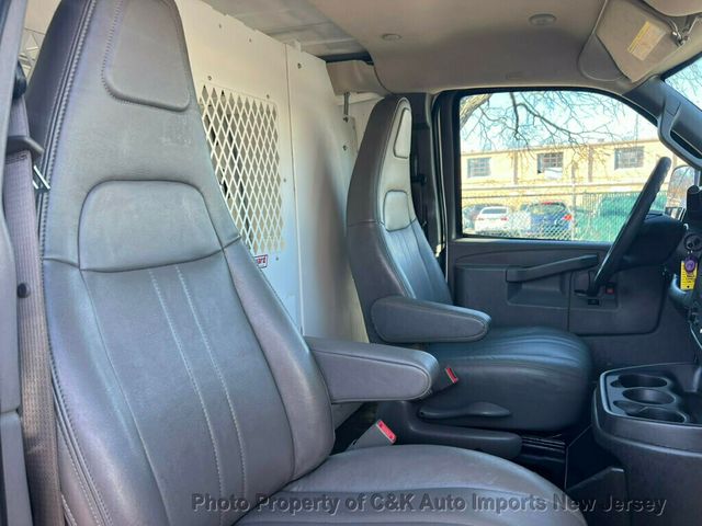 2021 Chevrolet Express Cargo Van RWD 2500 155" - 22951895 - 25