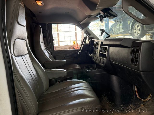 2021 Chevrolet Express Cargo Van RWD 3500 155" - 23025843 - 7