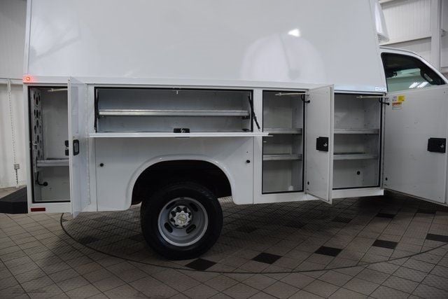 2021 Chevrolet Express Commercial Cutaway 3500 Van 139" - 22964392 - 33