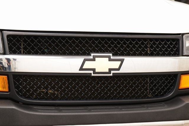 2021 Chevrolet Express Commercial Cutaway 3500 Van 139" - 22964392 - 4