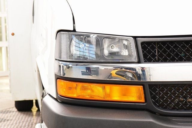 2021 Chevrolet Express Commercial Cutaway 3500 Van 139" - 22964392 - 5