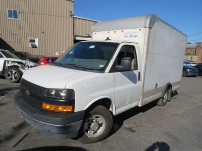2021 Chevrolet Express Commercial Cutaway