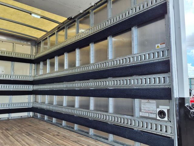 2021 Chevrolet Express Commercial Cutaway 3500 Van 139" - 23033454 - 18