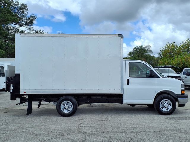 2021 Chevrolet Express Commercial Cutaway 3500 Van 139" - 23033454 - 1