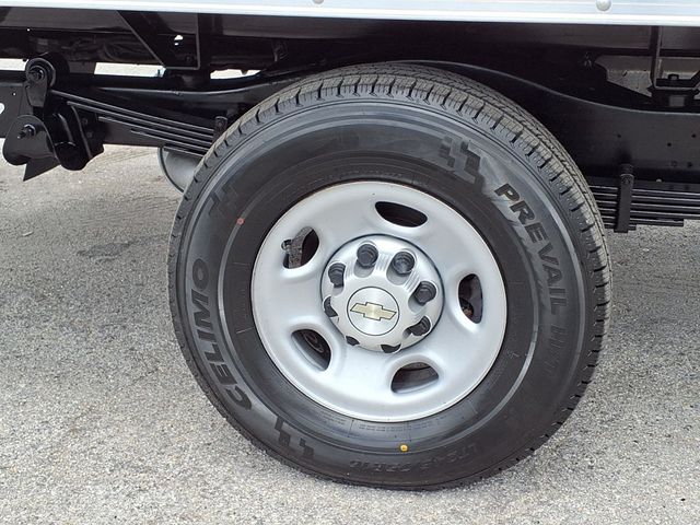 2021 Chevrolet Express Commercial Cutaway 3500 Van 139" - 23033454 - 34
