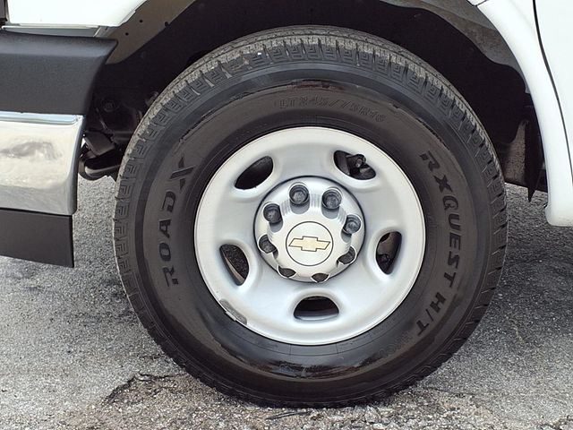 2021 Chevrolet Express Commercial Cutaway 3500 Van 139" - 23033454 - 38