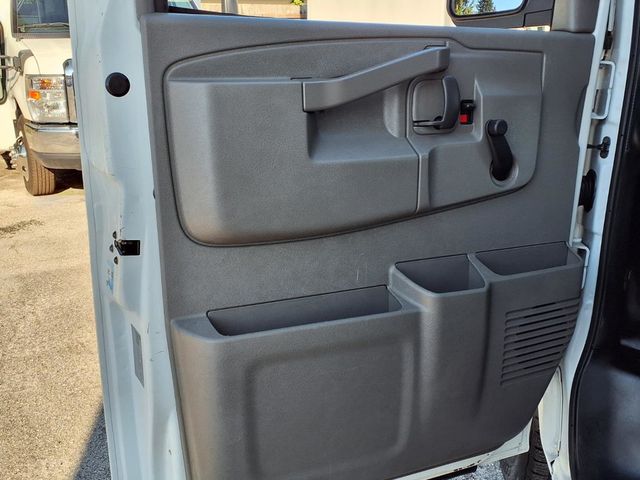 2021 Chevrolet Express Commercial Cutaway 3500 Van 139" - 23093016 - 13