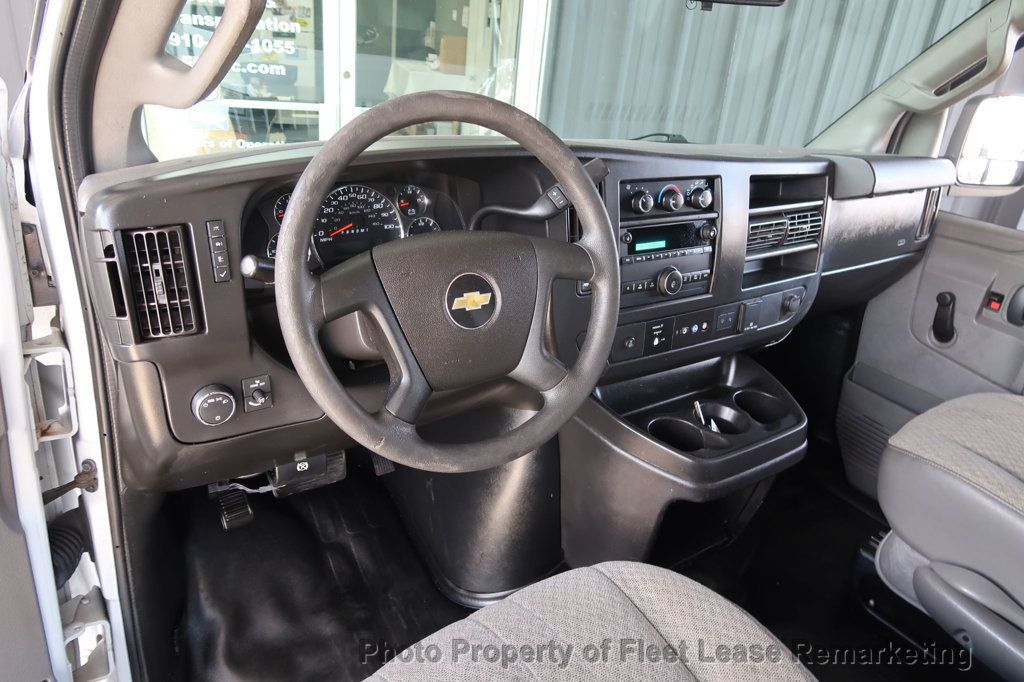 2021 Chevrolet Express Commercial Cutaway Express 3500 12' Box Tommy Liftgate SRW - 23087413 - 9