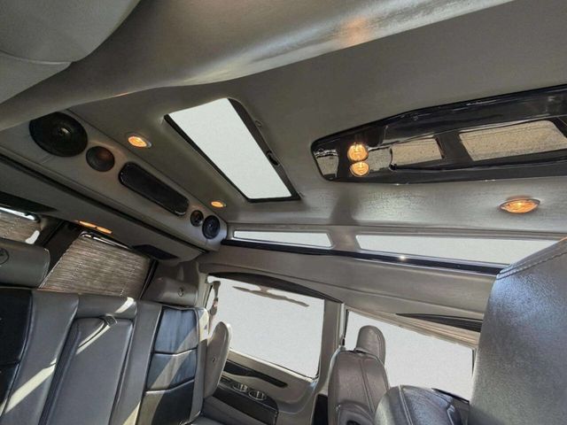 2021 Chevrolet Express Passenger RWD 2500 135" LS - 22992726 - 20