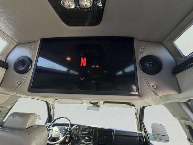 2021 Chevrolet Express Passenger RWD 2500 135" LS - 22992726 - 23