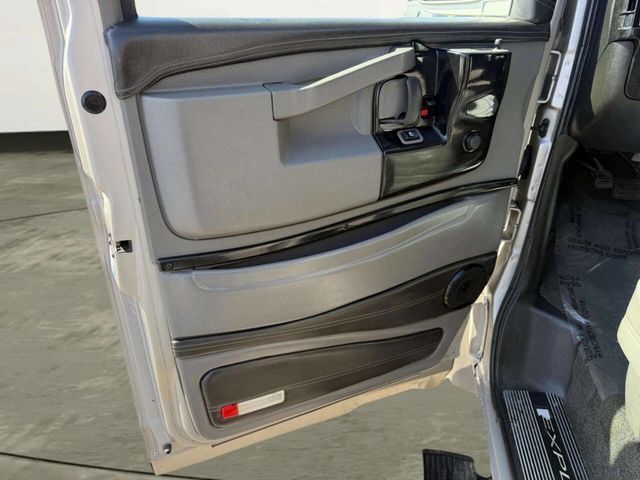 2021 Chevrolet Express Passenger RWD 2500 135" LS - 22992726 - 29