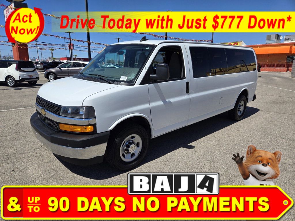 2021 Chevrolet Express Passenger RWD 3500 155" LT - 22930692 - 0