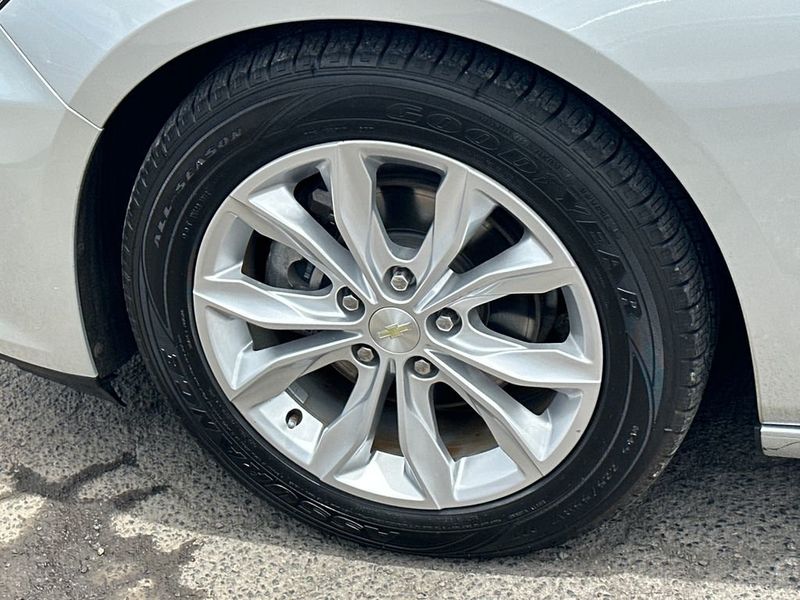 2021 Chevrolet Malibu 4dr Sedan LT - 23034076 - 11