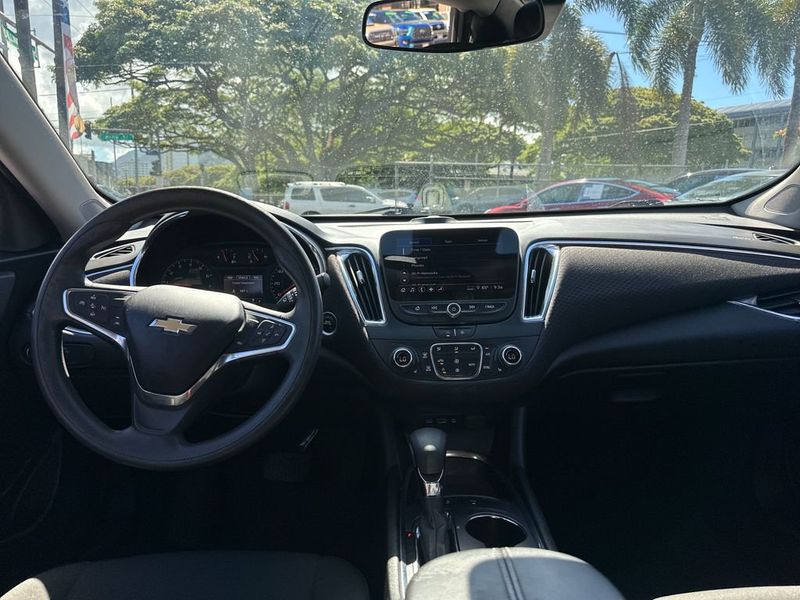 2021 Chevrolet Malibu 4dr Sedan LT - 23041778 - 13