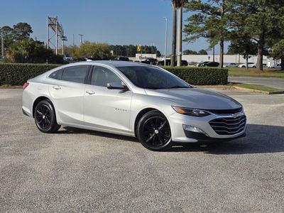 2021 Chevrolet Malibu - 1G1ZD5ST2MF066447