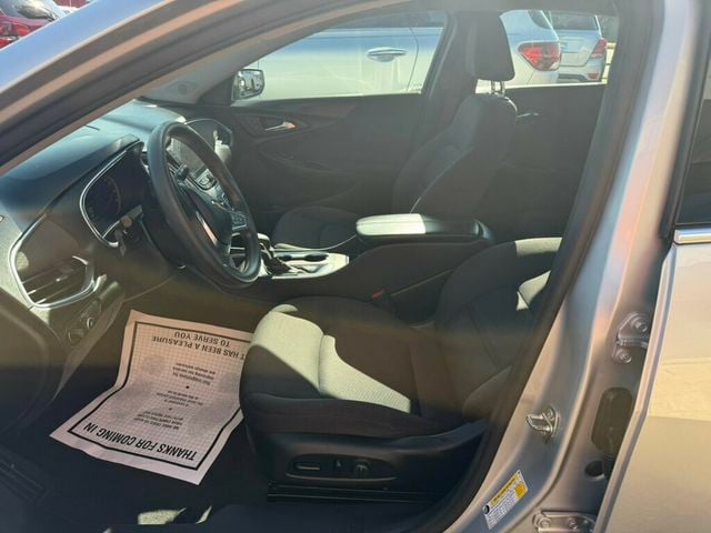 2021 Chevrolet Malibu 4dr Sedan LT - 23068302 - 1