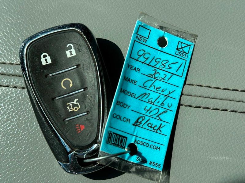 2021 Chevrolet Malibu 4dr Sedan LT - 22873754 - 47