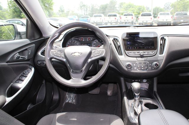 2021 Chevrolet Malibu 4dr Sedan LT - 23031138 - 15