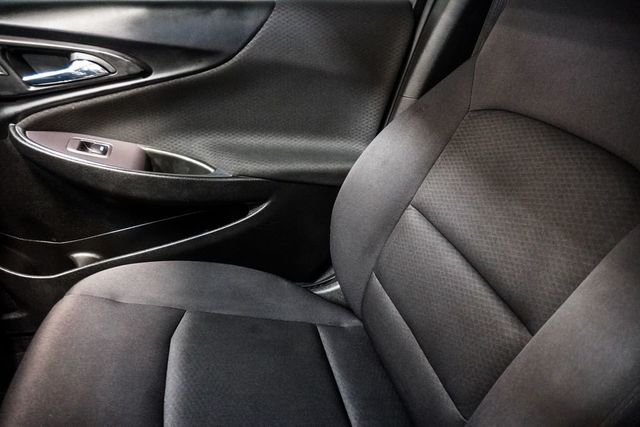 2021 Chevrolet Malibu 4dr Sedan LT - 23000165 - 24