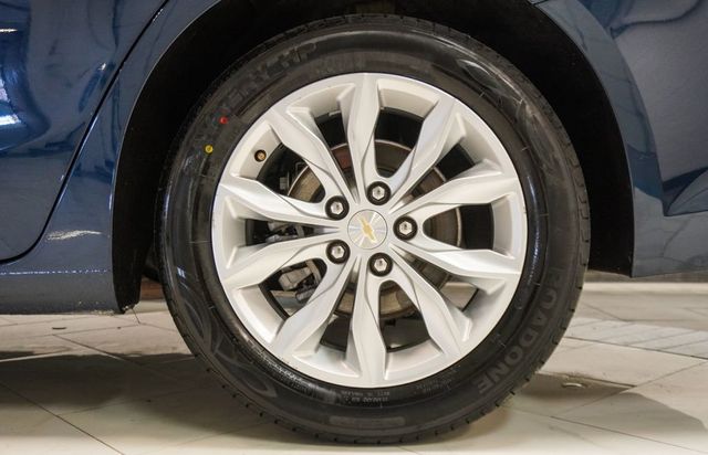 2021 Chevrolet Malibu 4dr Sedan LT - 23000165 - 31