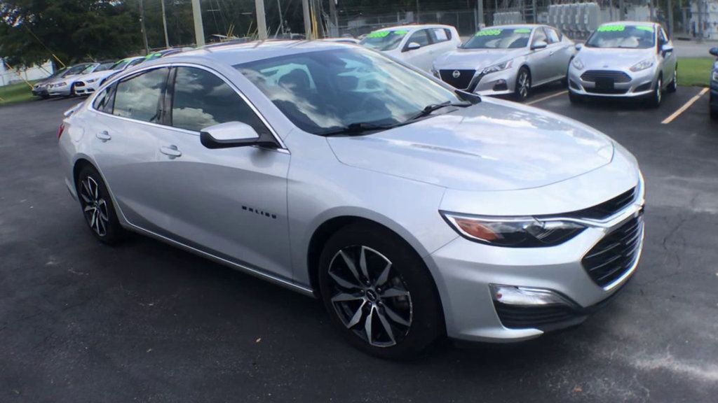 2021 Chevrolet Malibu RS photo 2