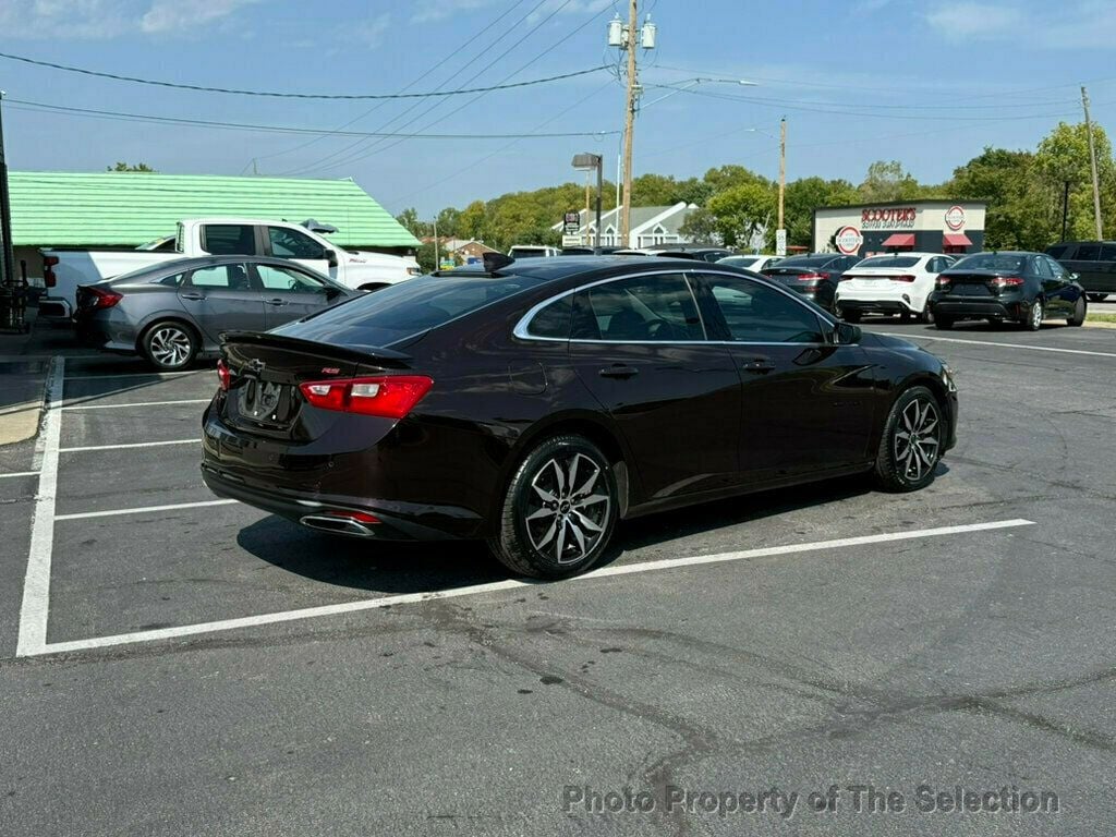 2021 Chevrolet Malibu RS photo 13