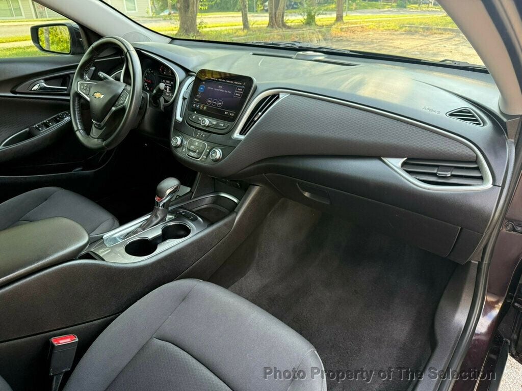 2021 Chevrolet Malibu RS photo 39