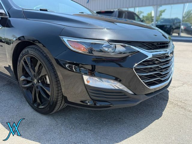 2021 Chevrolet Malibu LT Sedan 4D - 23055922 - 9