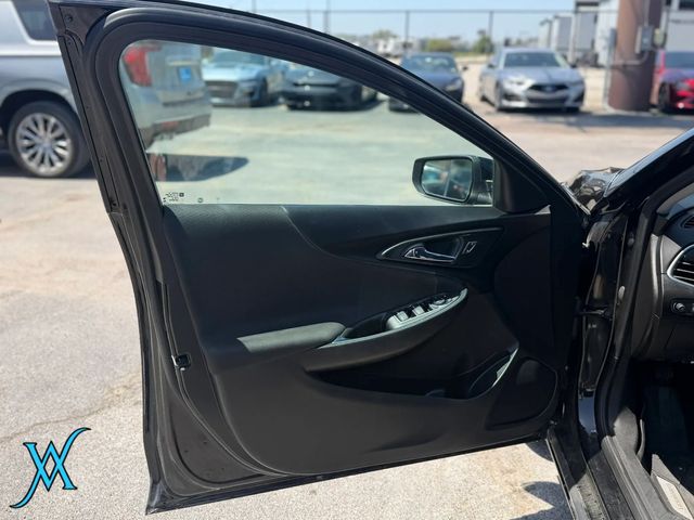 2021 Chevrolet Malibu LT Sedan 4D - 23055922 - 10