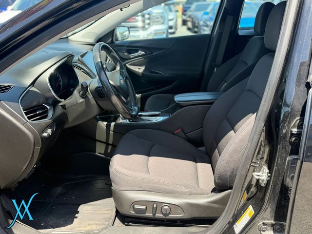 2021 Chevrolet Malibu LT Sedan 4D - 23055922 - 11