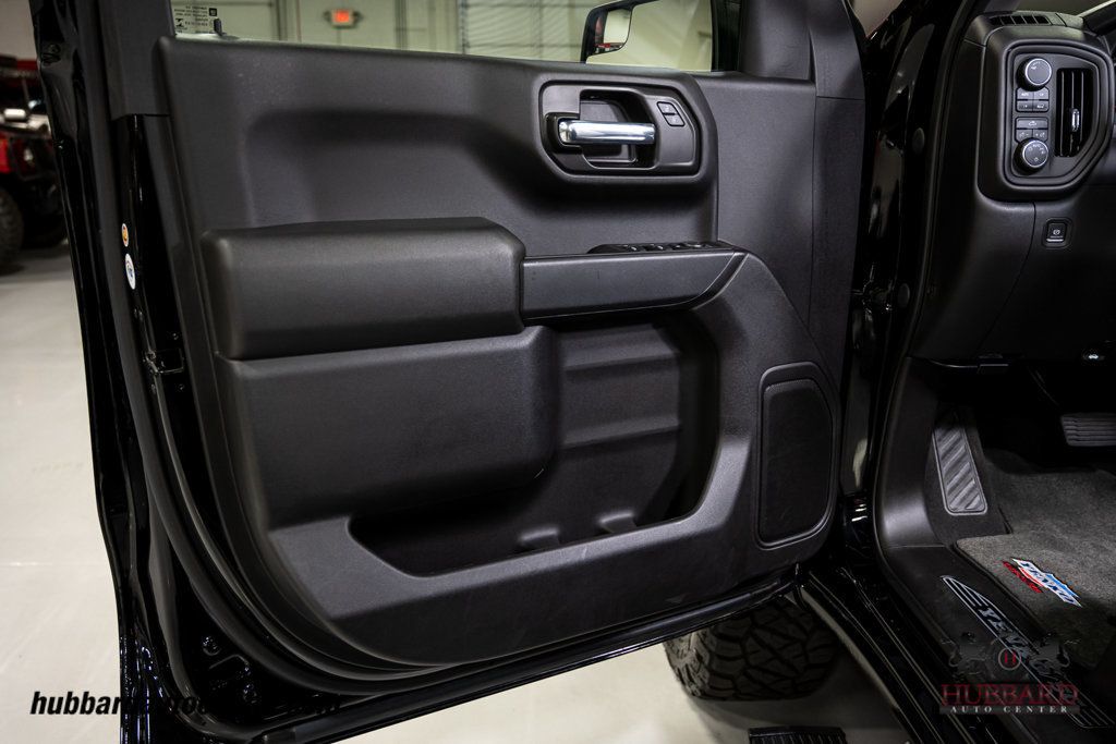 2021 Chevrolet Silverado 1500 2WD Crew Cab 147" Custom - 22969911 - 15