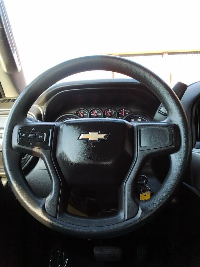 2021 Chevrolet Silverado 1500 2WD Crew Cab 147" Custom - 23040307 - 11