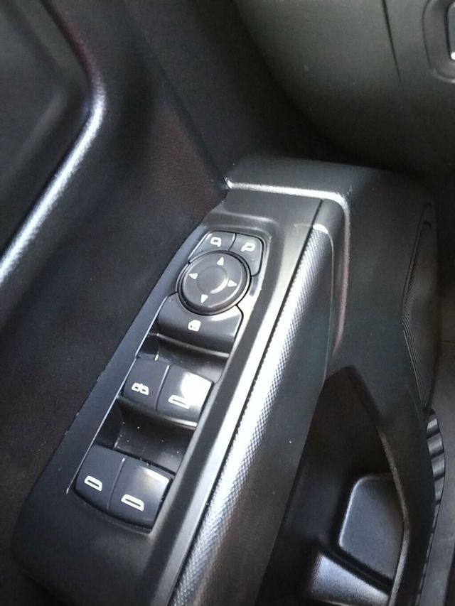 2021 Chevrolet Silverado 1500 2WD Crew Cab 147" Custom - 23040307 - 23