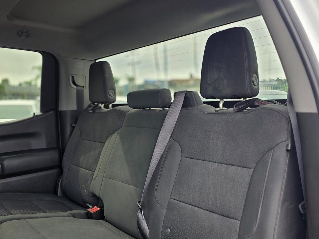 2021 Chevrolet Silverado 1500 2WD Crew Cab 147" Custom - 22981146 - 16